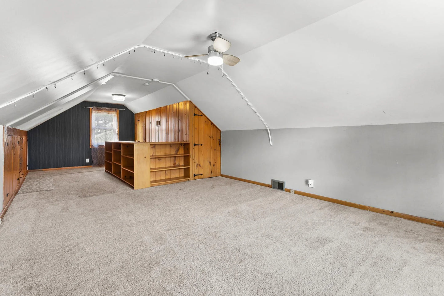 5748 35th Avenue, Minneapolis, MN 55417