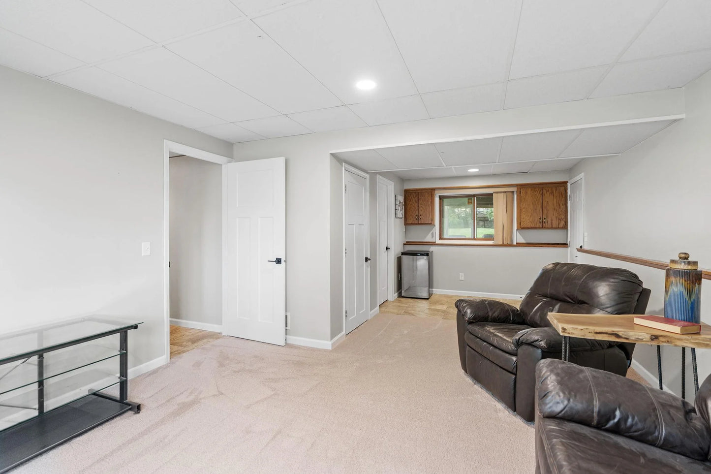 4366 Greenhaven Drive, Vadnais Heights, MN 55127