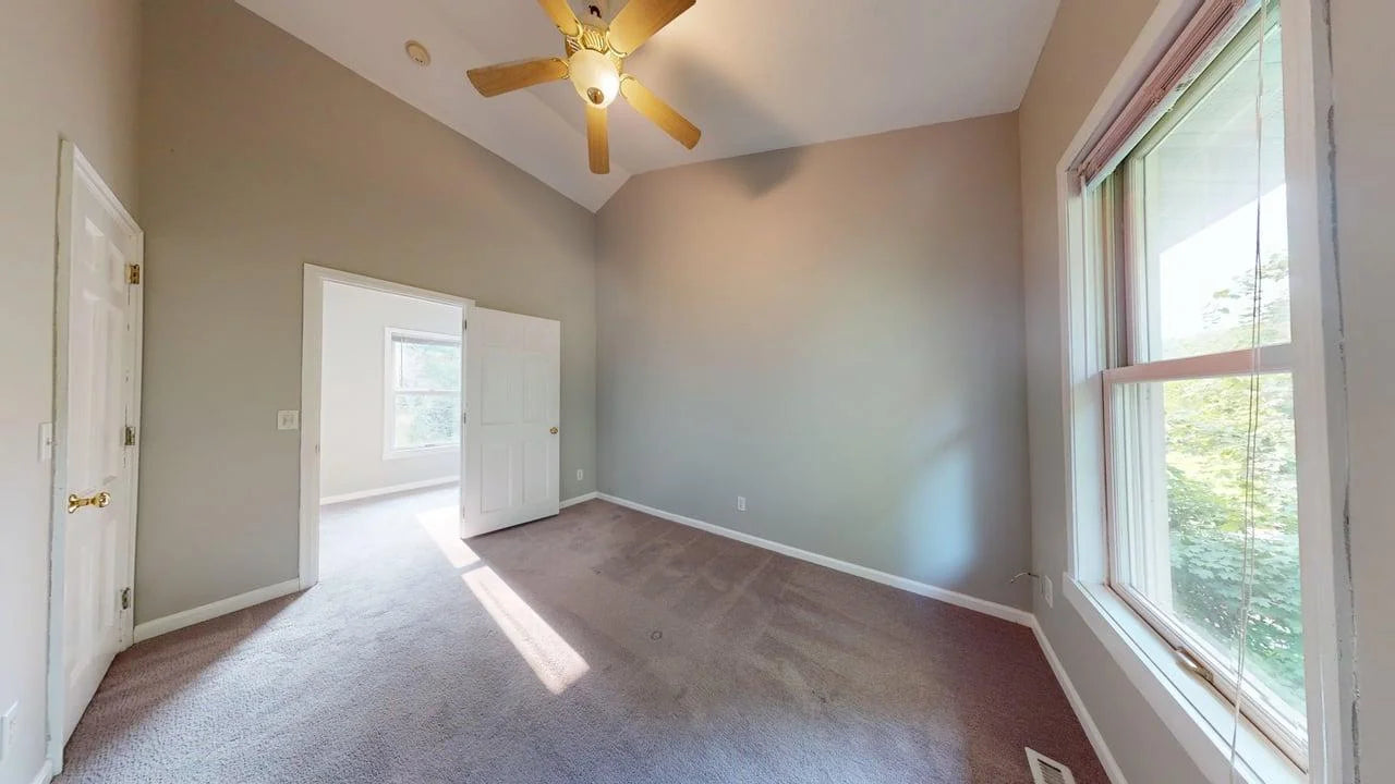 520 Hanlon Ave , Orono, MN 55391