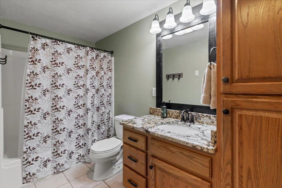 5017 Imhoff Avenue, Howard Lake, MN 55349