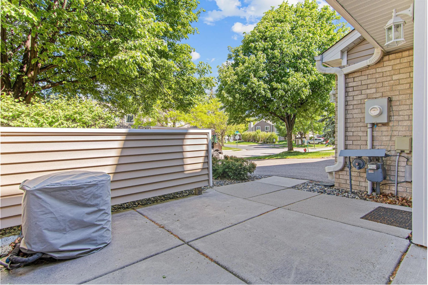 18341 Coneflower Lane, Eden Prairie, MN 55346