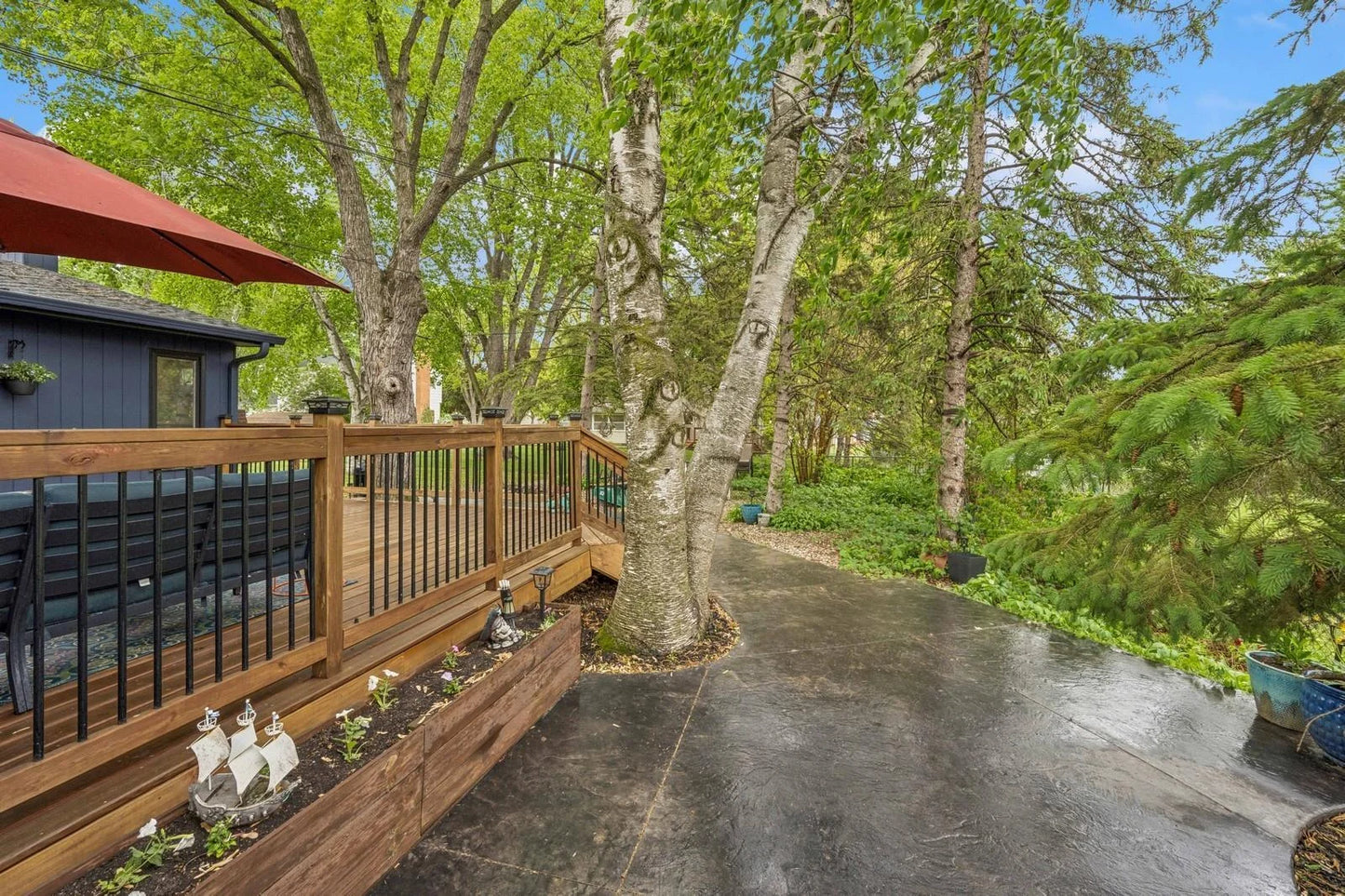 2500 Ensign Avenue, Golden Valley, MN 55427
