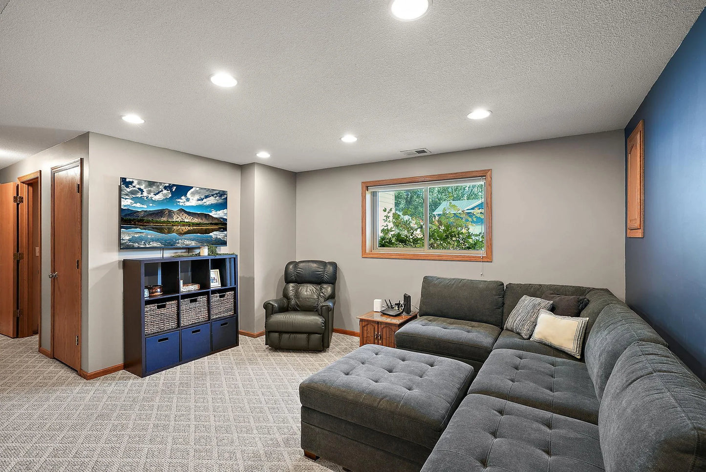 5237 Scott Avenue, Crystal, MN 55429