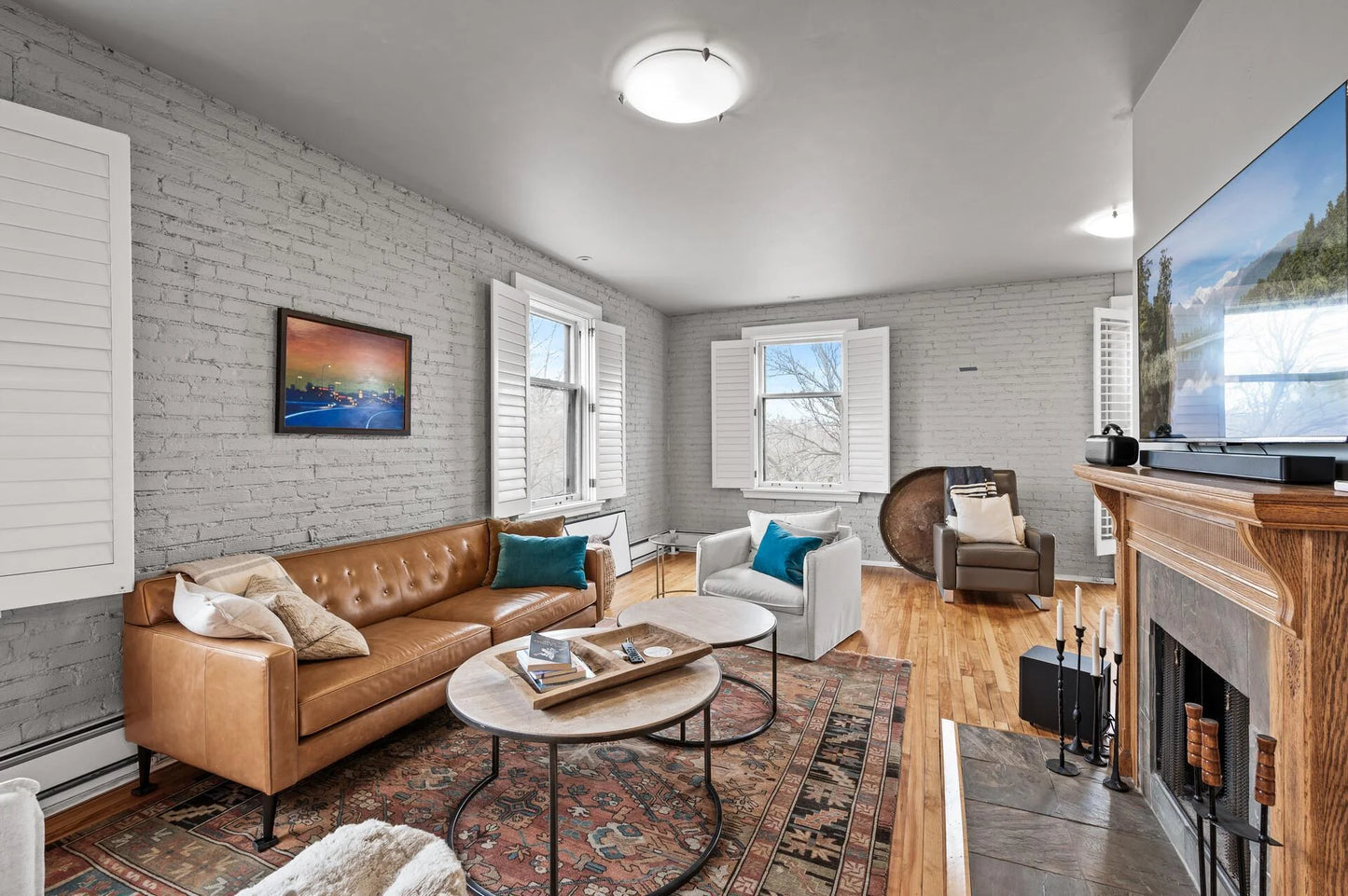 438 Portland Avenue, Saint Paul, MN 55102
