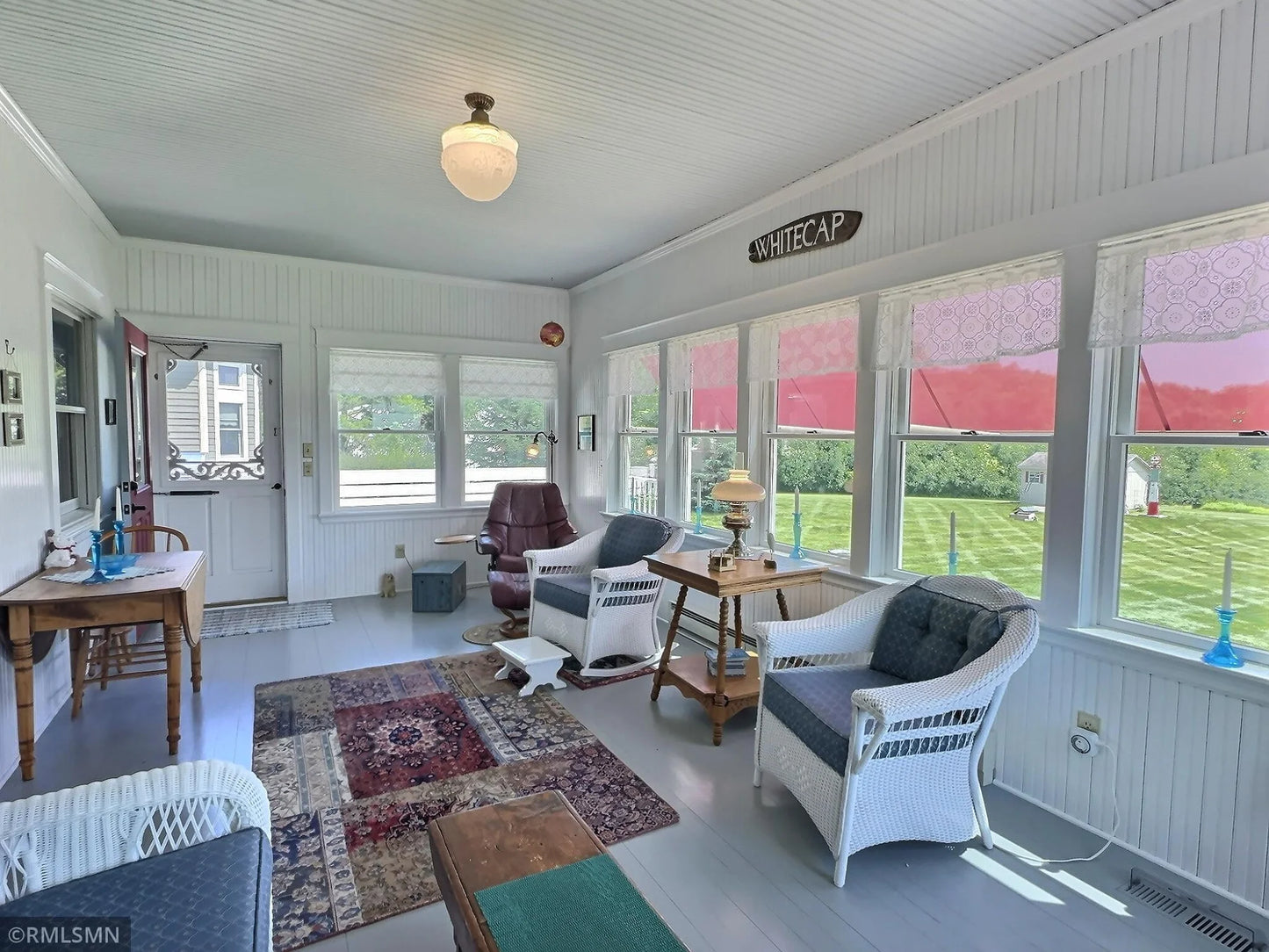 211 4th Street, Maple Lake, MN 55358
