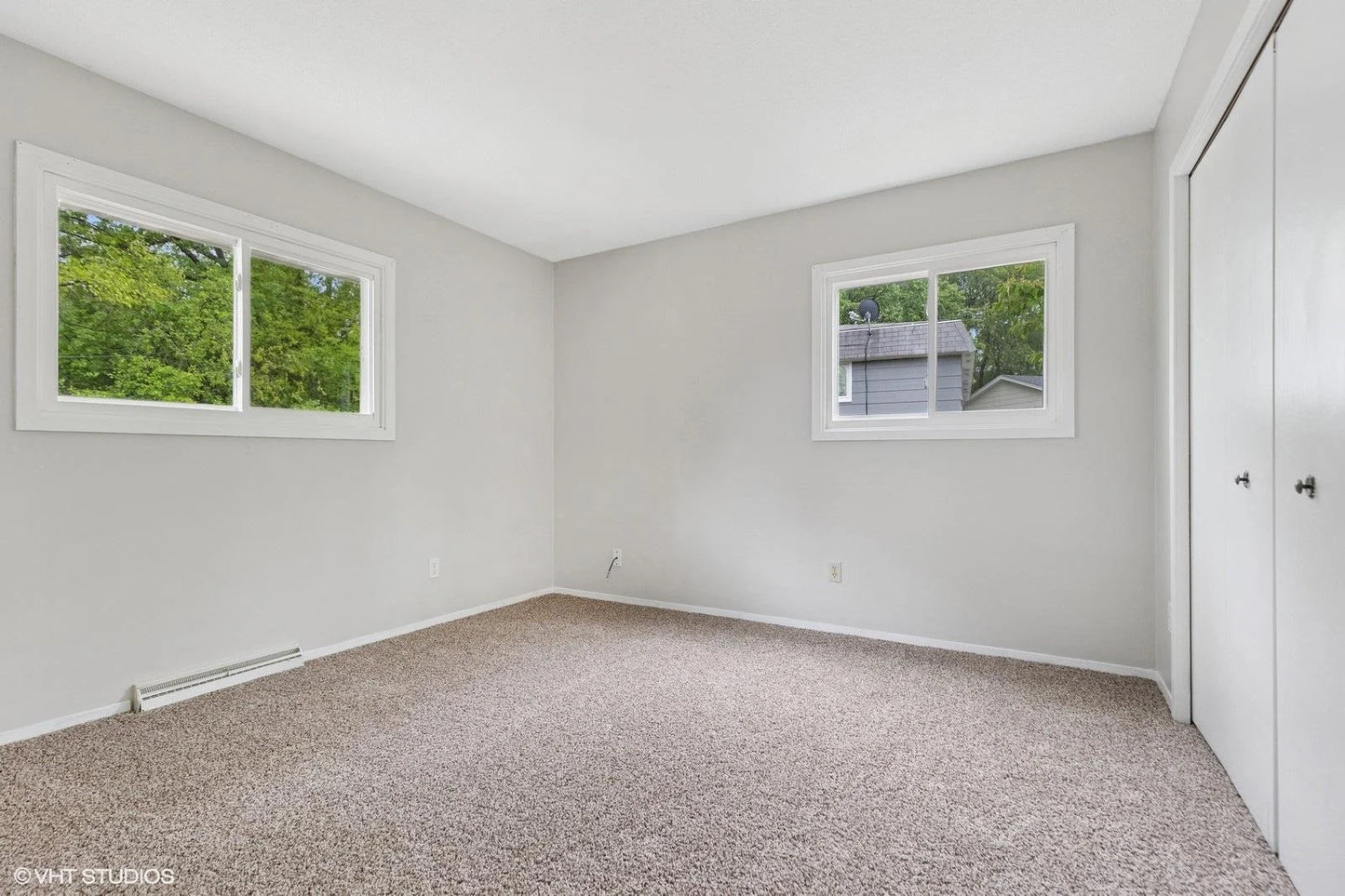 510 Shadyside Circle, Hopkins, MN 55343