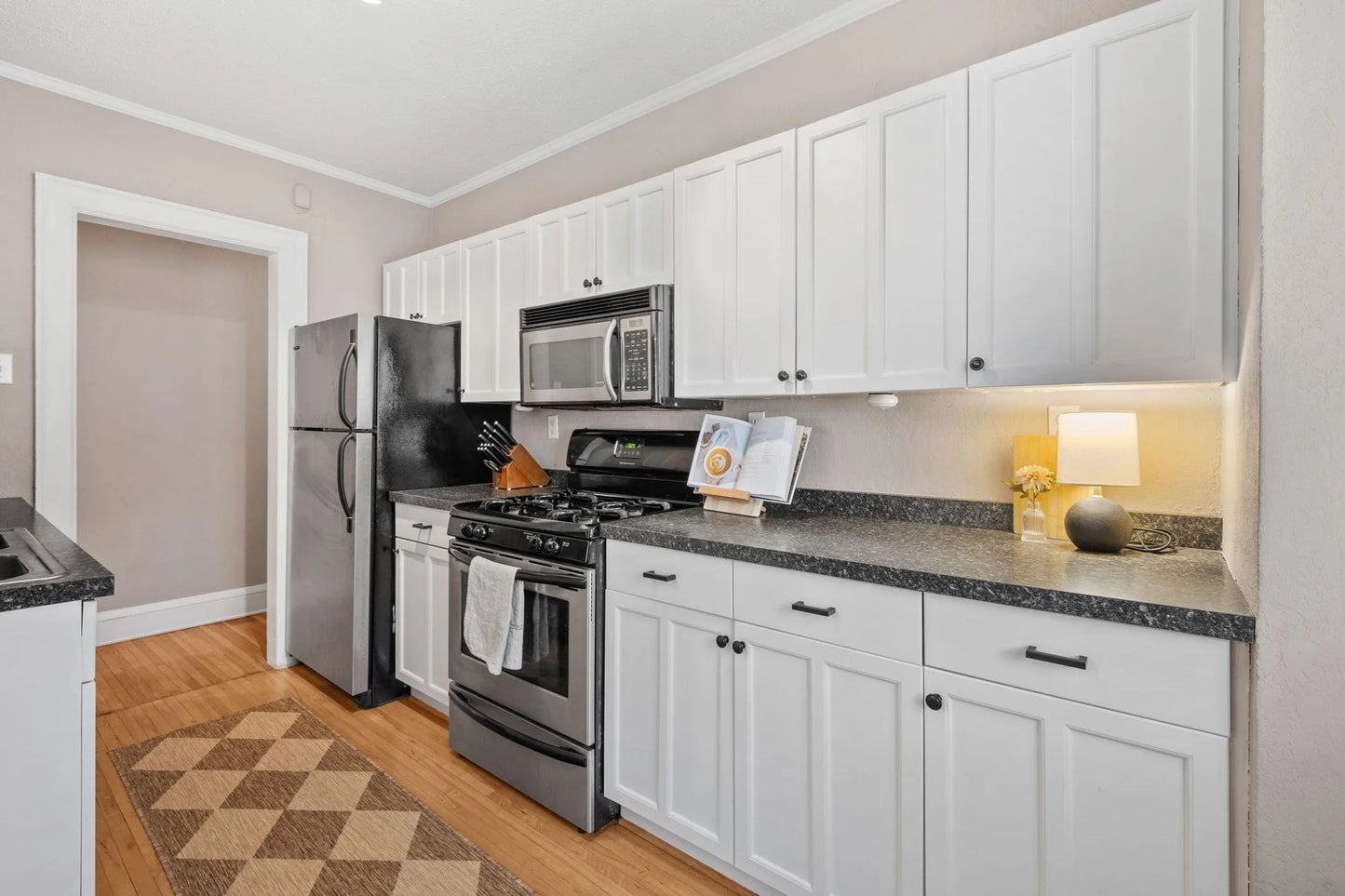 3501 Dupont Avenue, Minneapolis, MN 55408