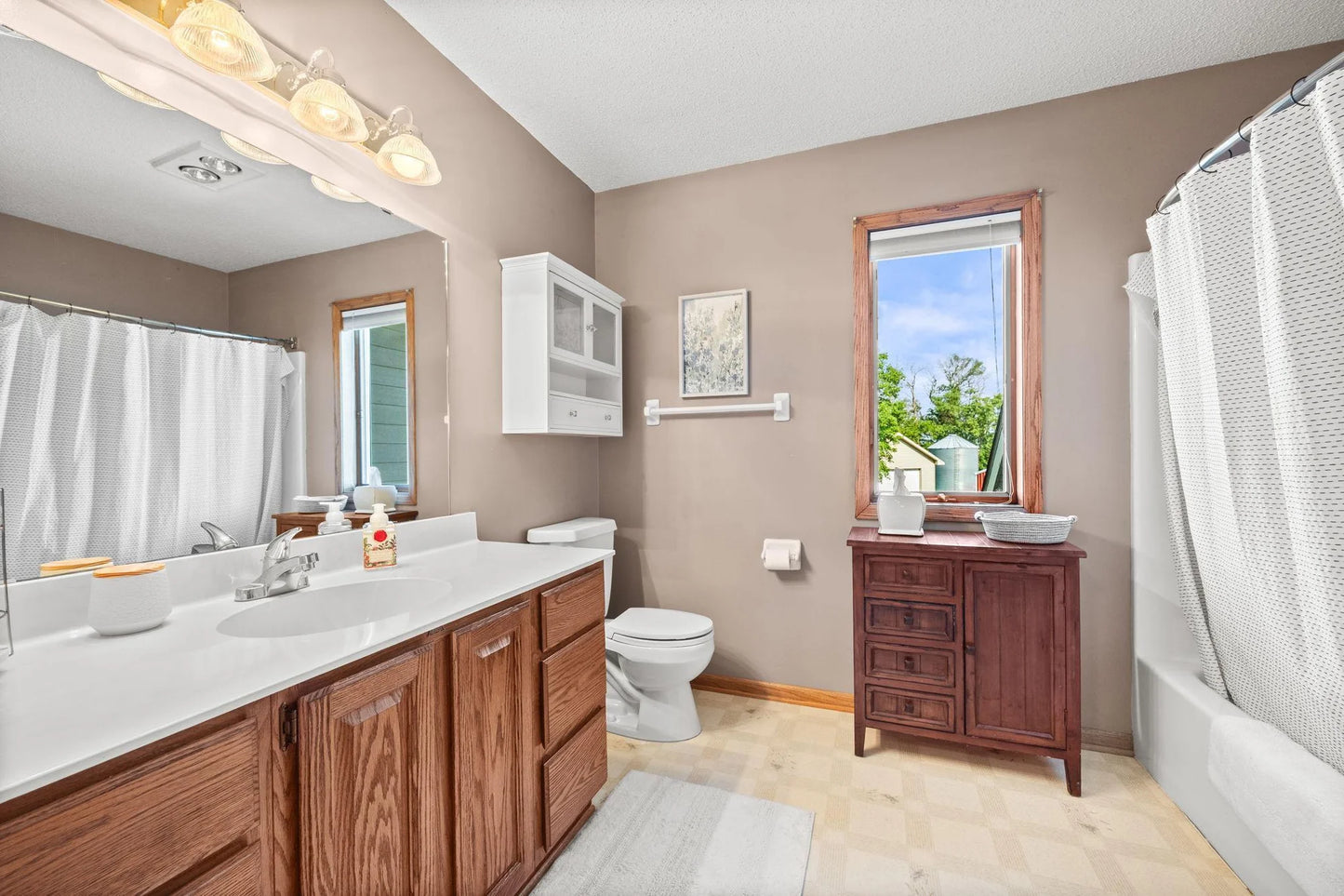 1630 Oxford Avenue, Delano, MN 55328