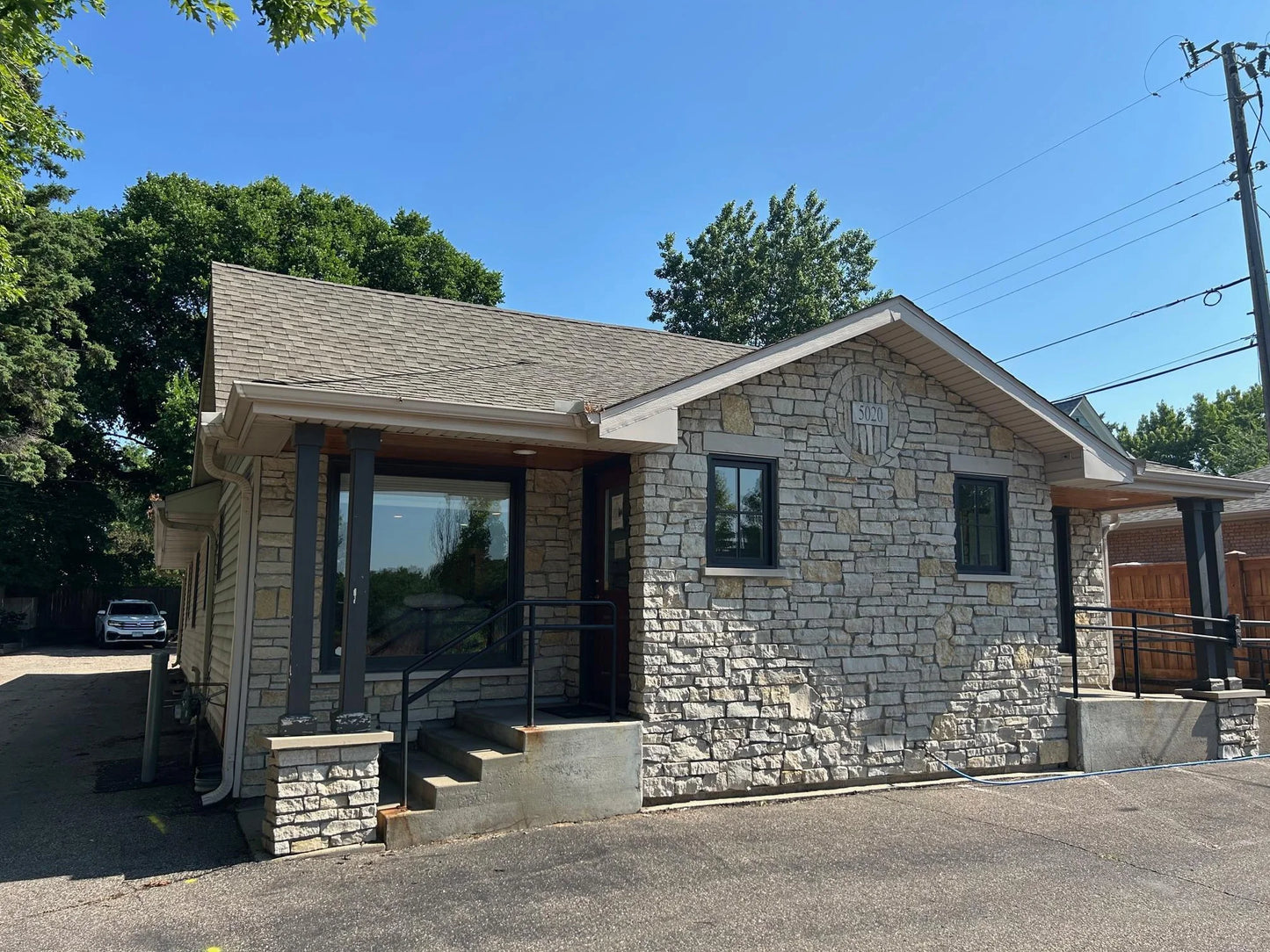5020 Minnetonka Boulevard, Saint Louis Park, MN 55416