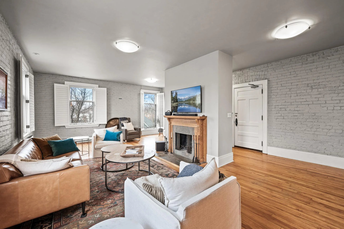 438 Portland Avenue, Saint Paul, MN 55102