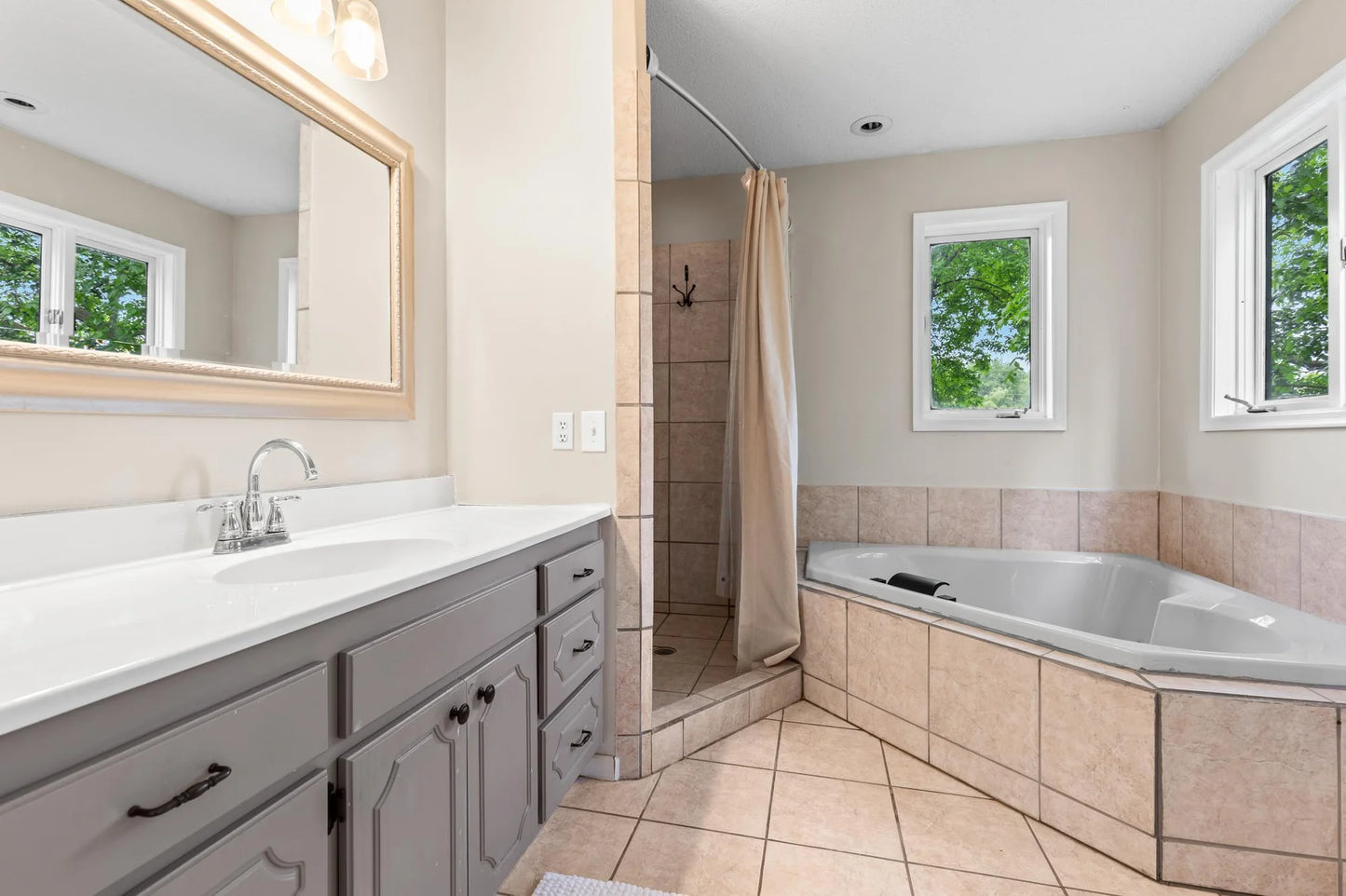 6140 Chaska Road, Shorewood, MN 55331