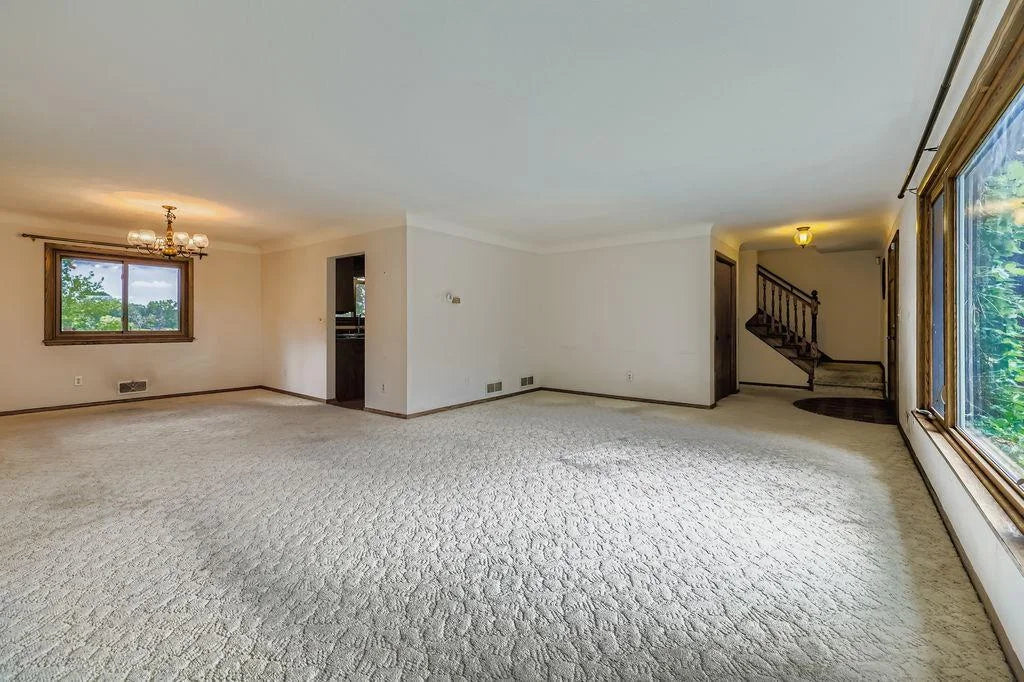 25 Kraft Road, West Saint Paul, MN 55118
