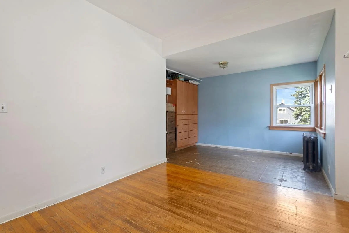 2512 Humboldt Avenue, Minneapolis, MN 55405