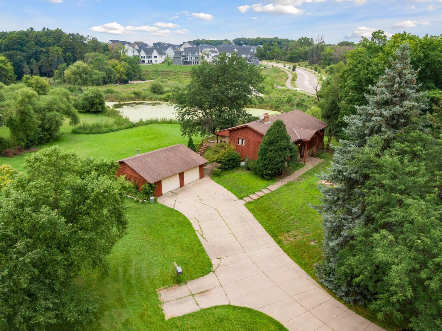 6225 Vicksburg Lane, Maple Grove, MN 55311
