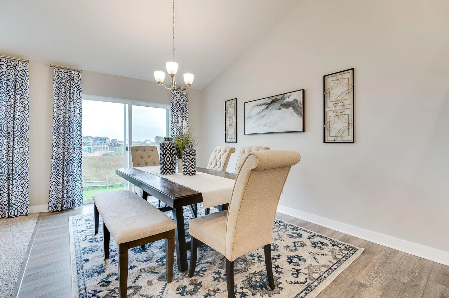 2128 LaTour Drive, Shakopee, MN 55379