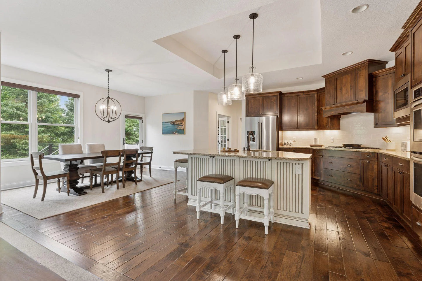 11668 Azure Court, Inver Grove Heights, MN 55077