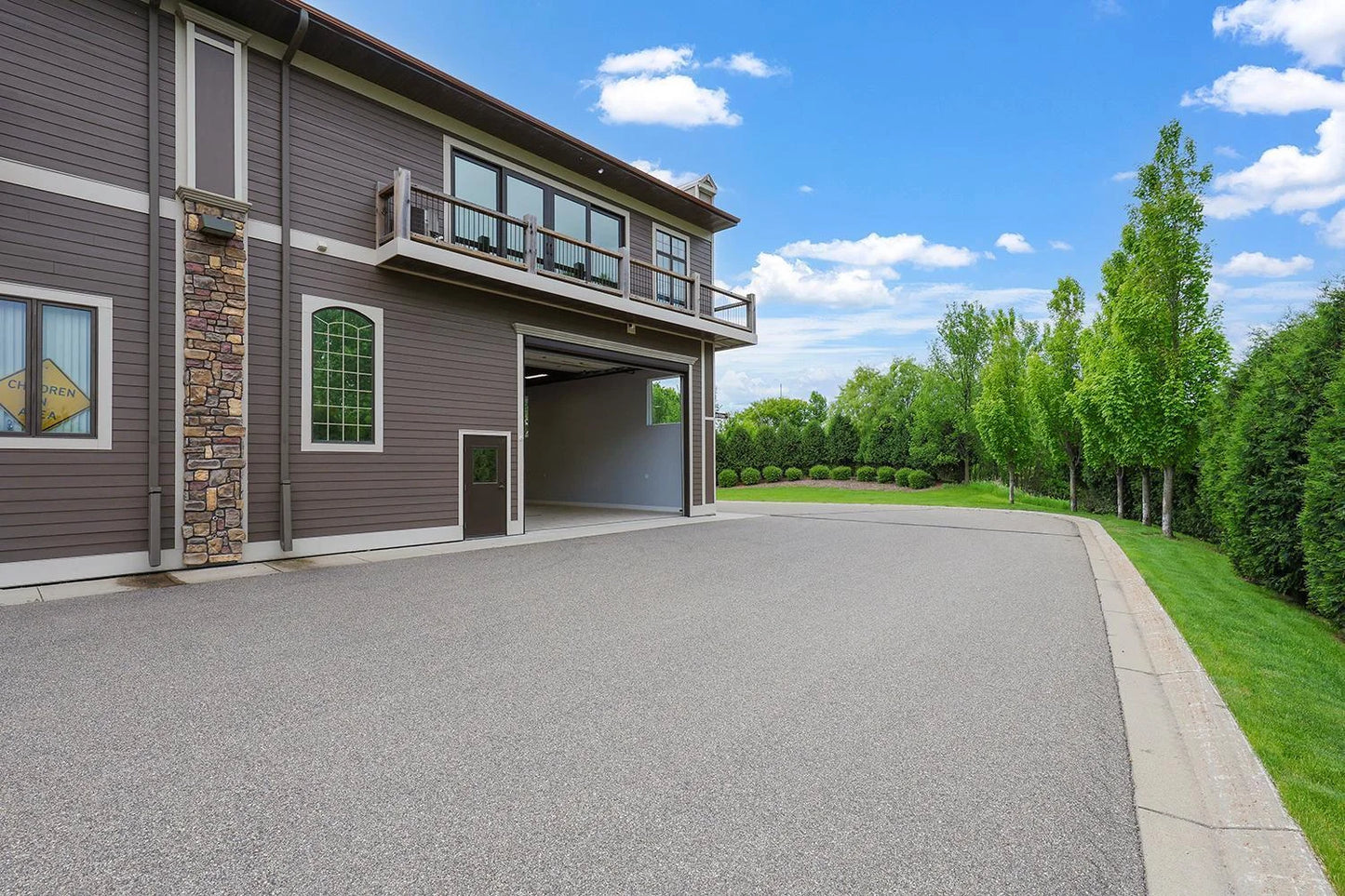 1760 Motorplex Court, Chanhassen, MN 55317