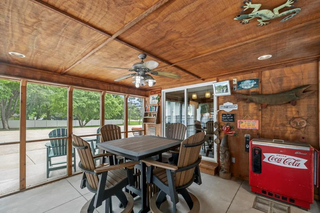 2511 Carver Avenue, Maplewood, MN 55119