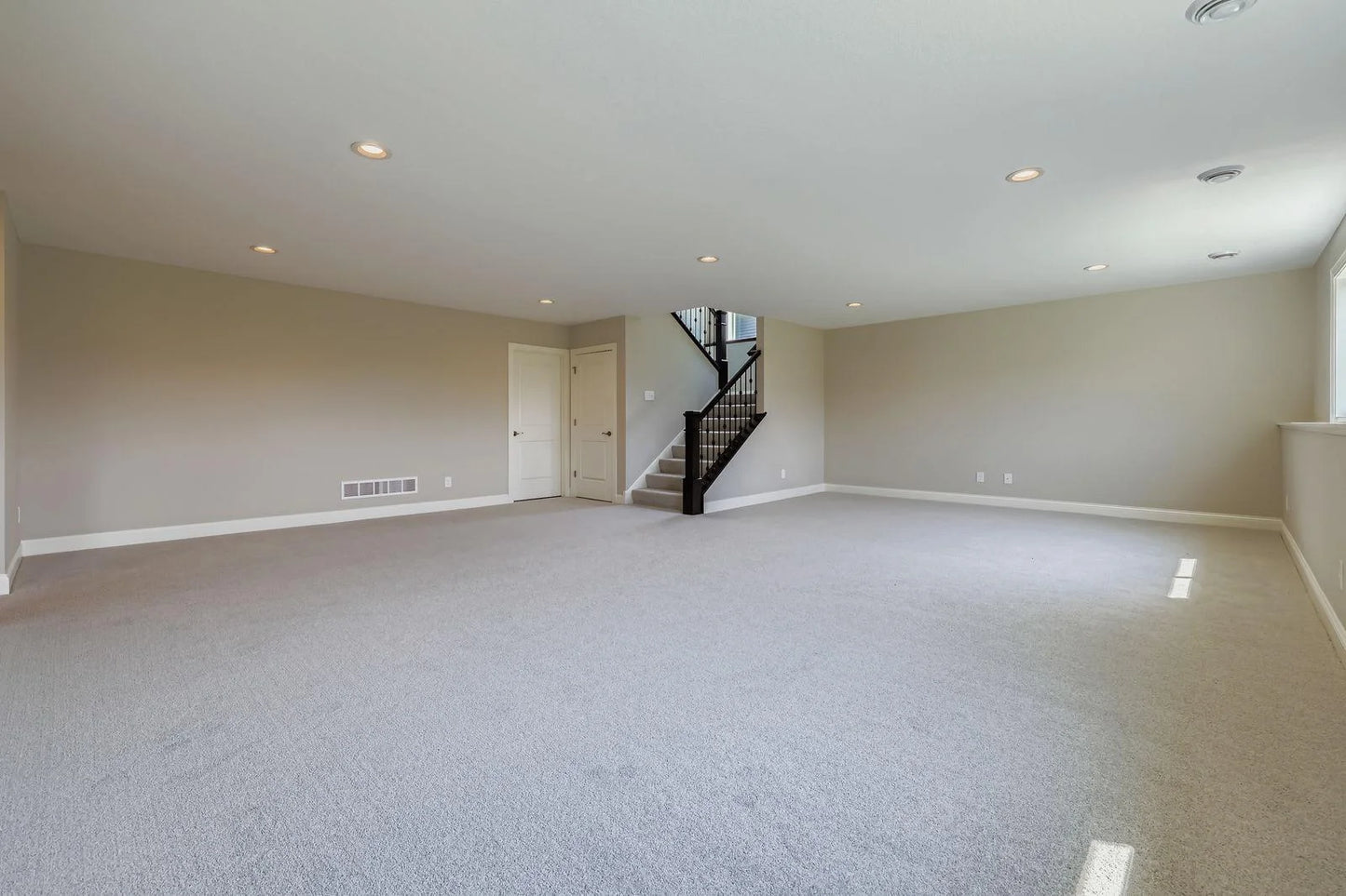 8362 186th Street, Lakeville, MN 55044