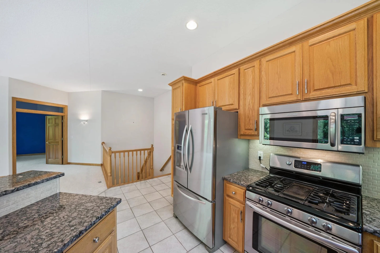 4354 Priorwood Street, Prior Lake, MN 55372