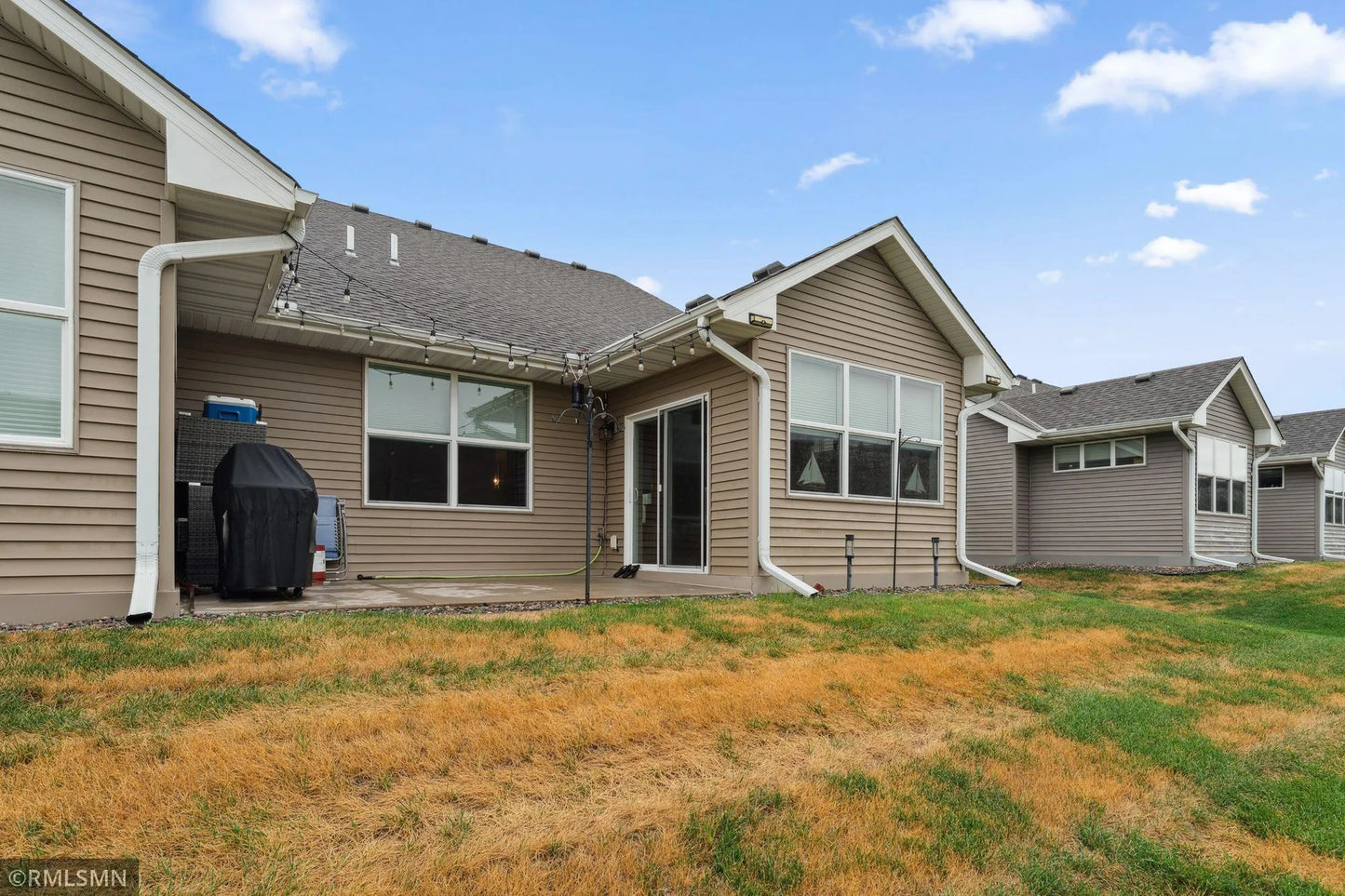606 Liberty Way, Vadnais Heights, MN 55127