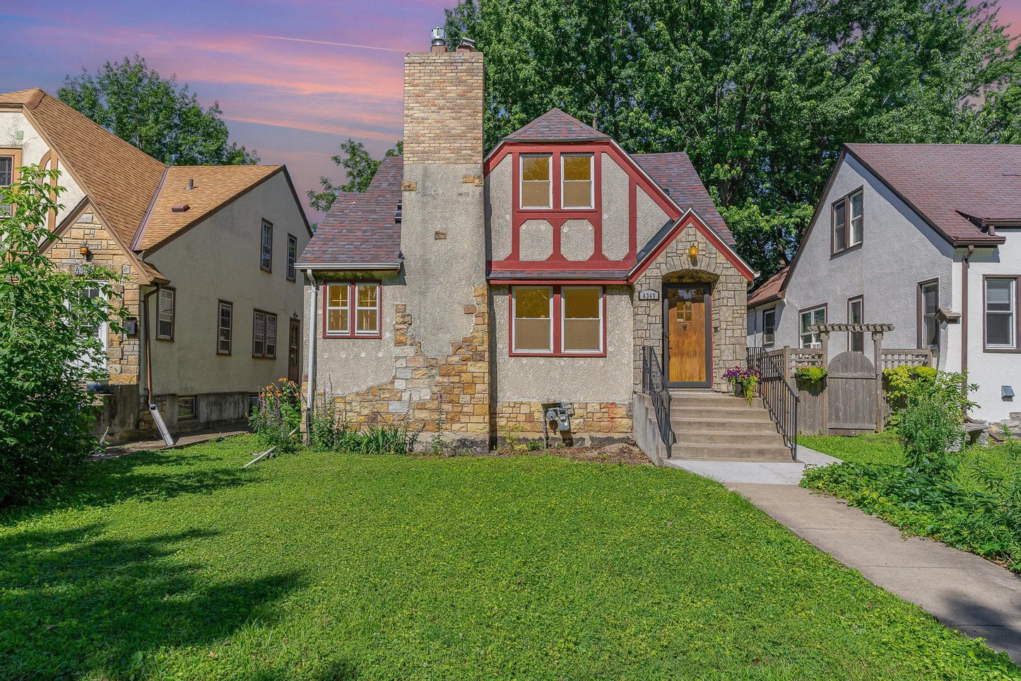 4340 Oakland Avenue, Minneapolis, MN 55407
