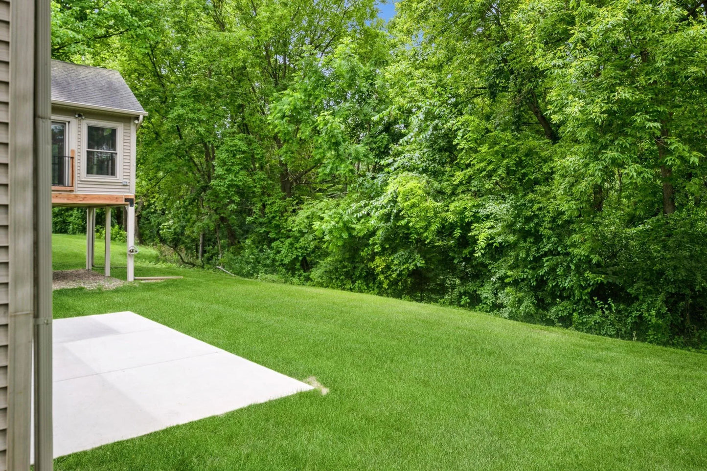 1445 EastLake Drive, Chaska, MN 55318