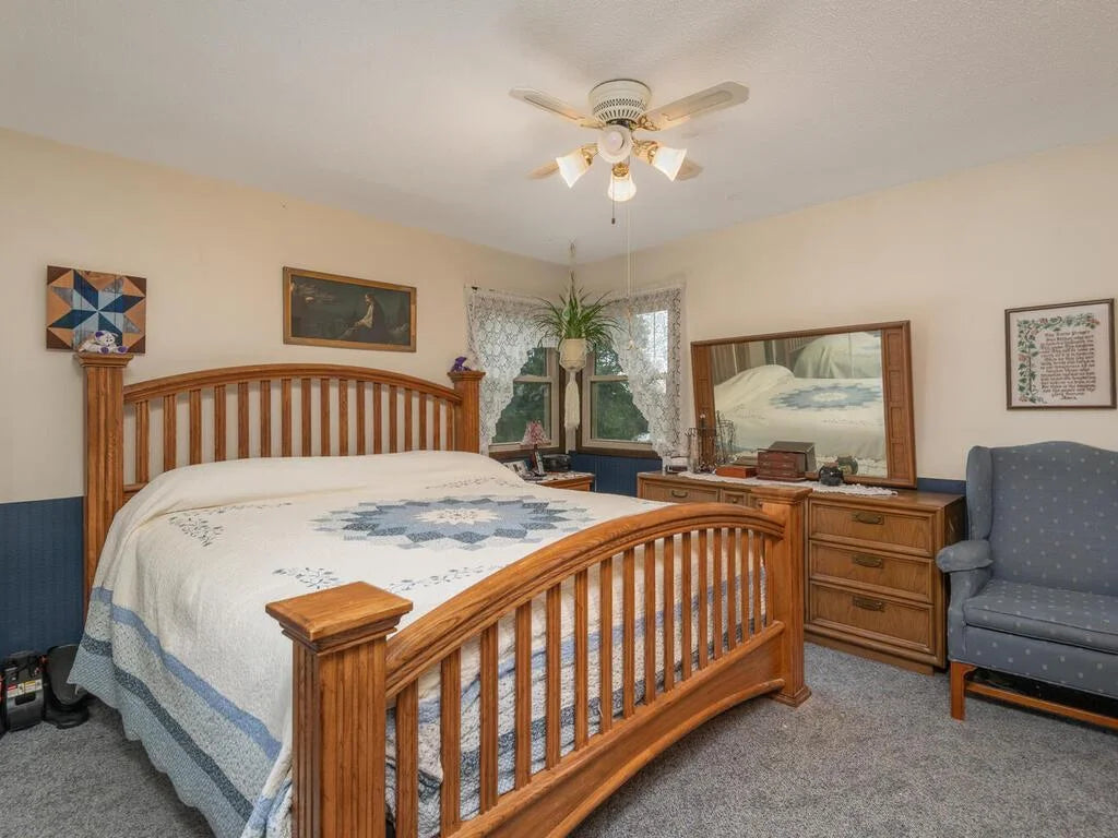 10460 County Road 50 , Cologne, MN 55322