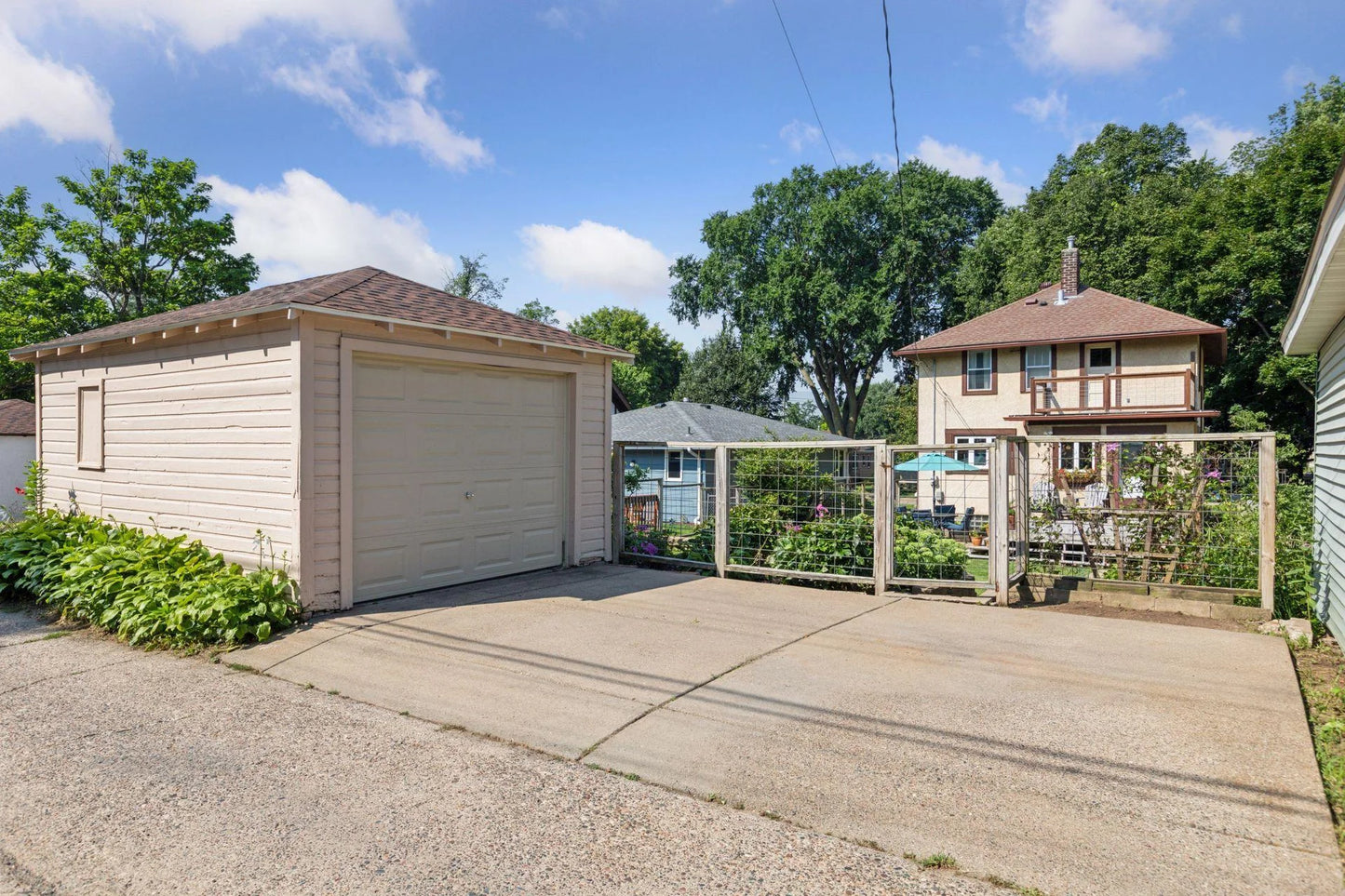 2547 Lincoln Street, Minneapolis, MN 55418