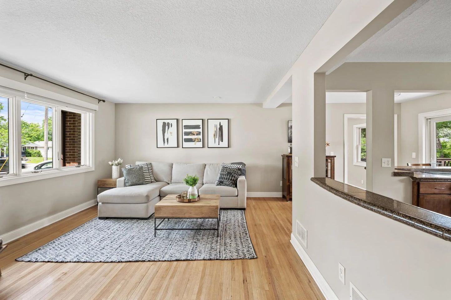 6301 France Avenue, Edina, MN 55410