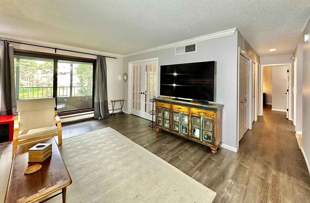 7510 Cahill Road, Edina, MN 55439