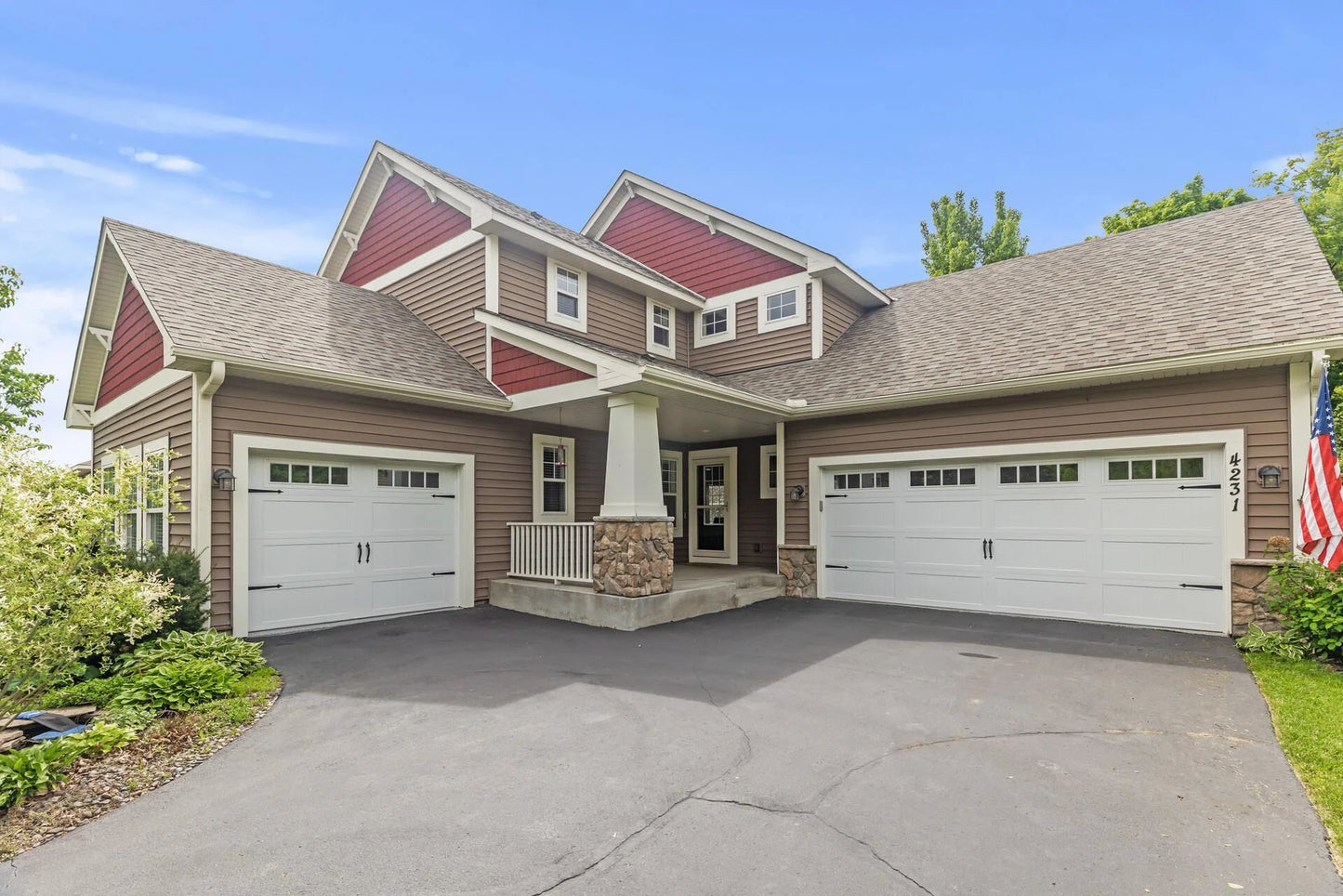 4231 Maple Hurst Drive, Rockford, MN 55373