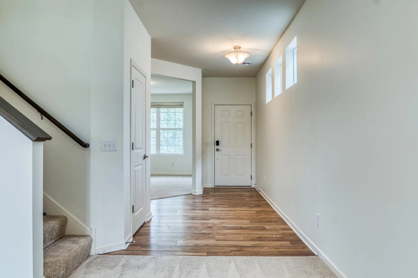 15637 Eddy Creek Way, Apple Valley, MN 55124