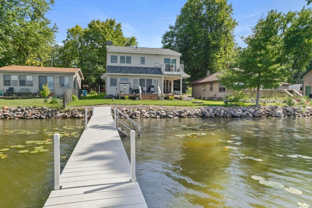 4936 210th Street, Forest Lake, MN 55025