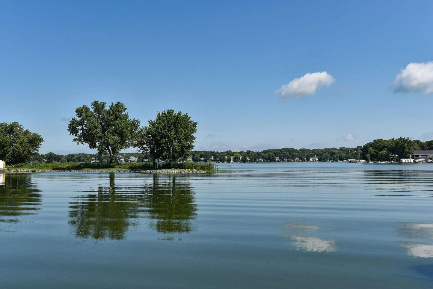 5450 Three Points Boulevard, Mound, MN 55364