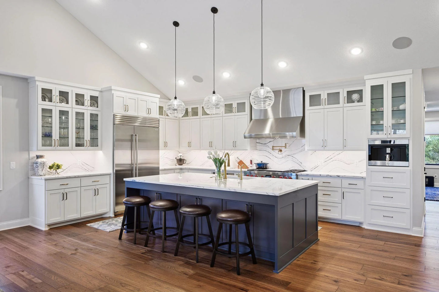 4725 Linden Cove Lane, Savage, MN 55378