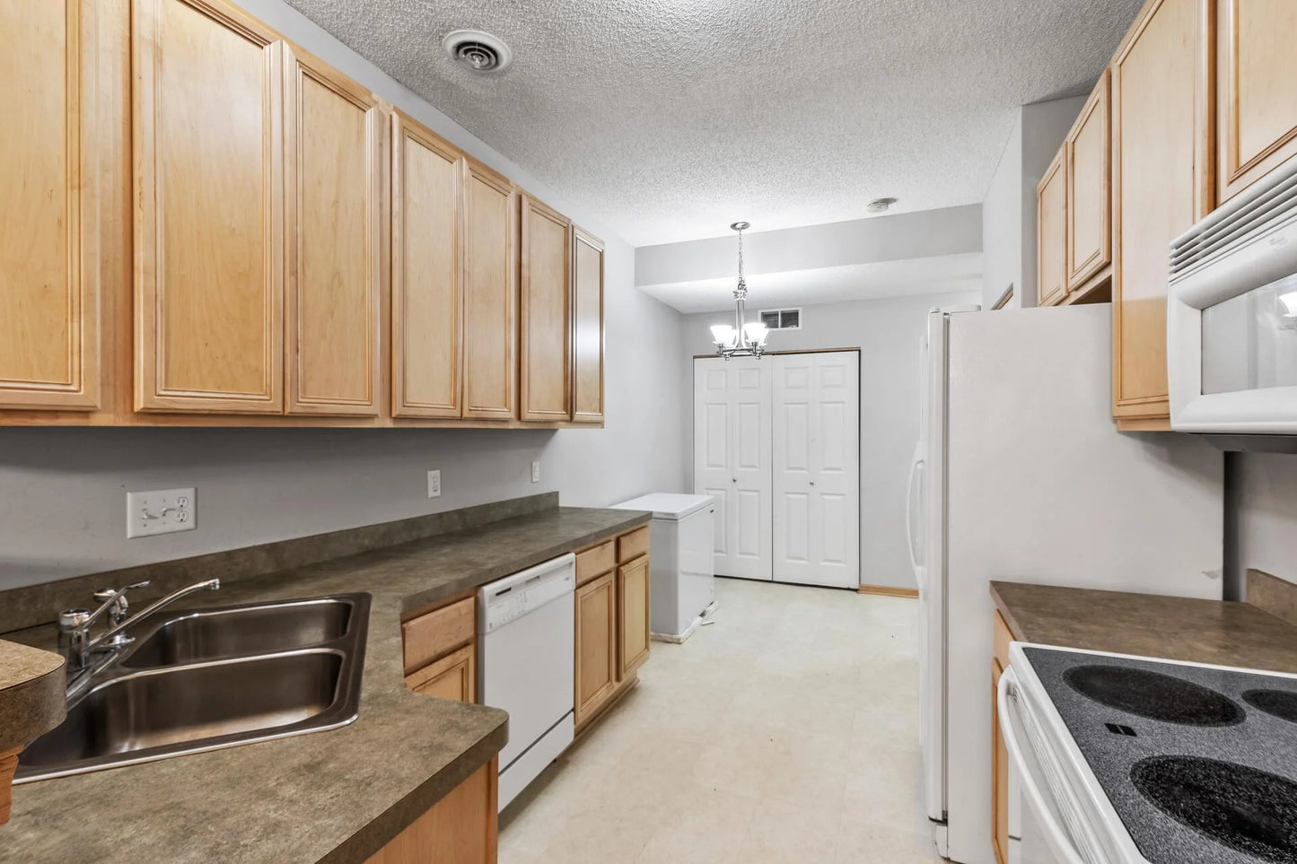 17207 Encina Path, Farmington, MN 55024