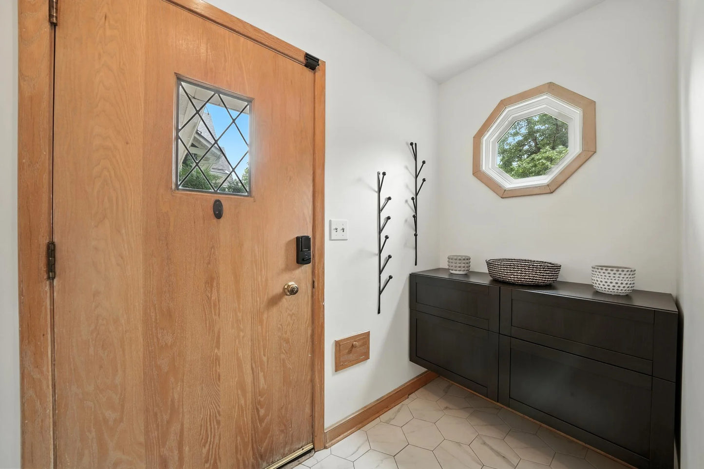 607 Gardner Street, Wayzata, MN 55391