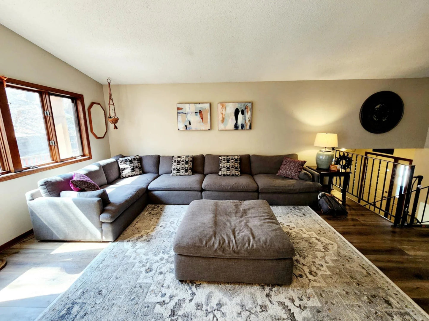 2805 Brookview Drive, Burnsville, MN 55337