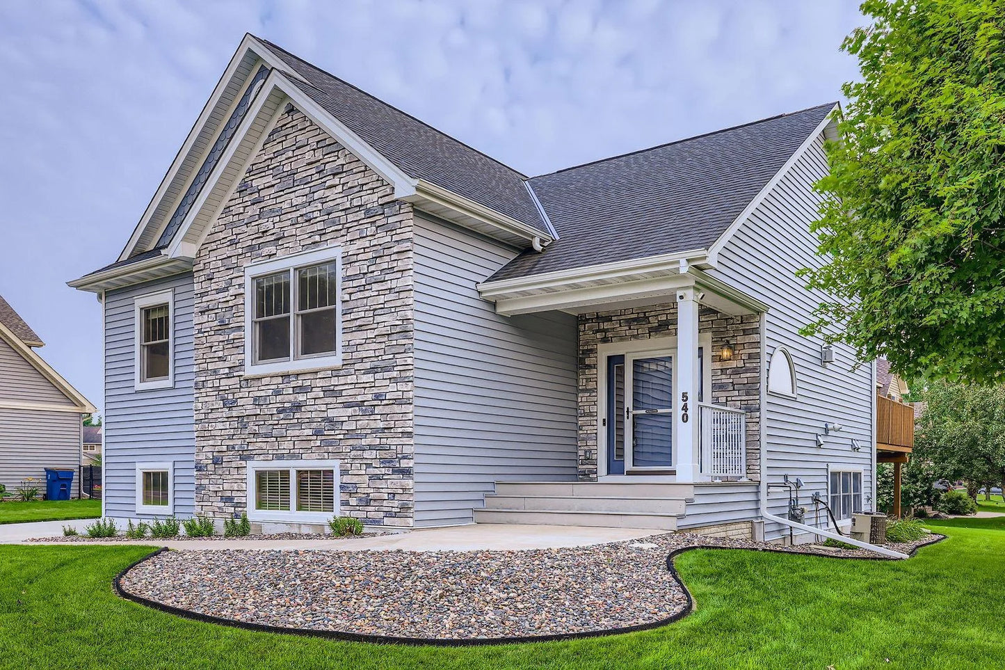 540 Creek Drive, Champlin, MN 55316