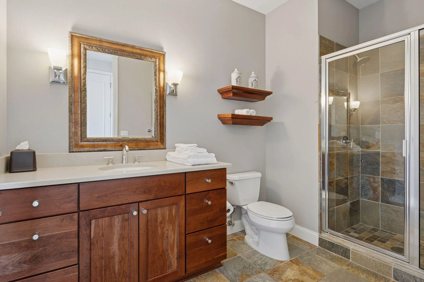 100 3rd Avenue, Minneapolis, MN 55401