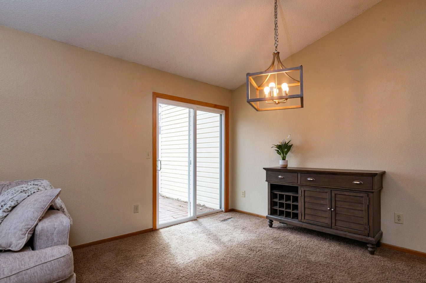 4811 Orchid Lane, Plymouth, MN 55446