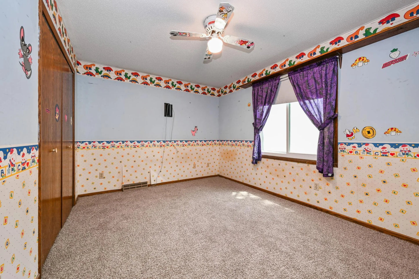 6215 Cavell Avenue, Brooklyn Park, MN 55428
