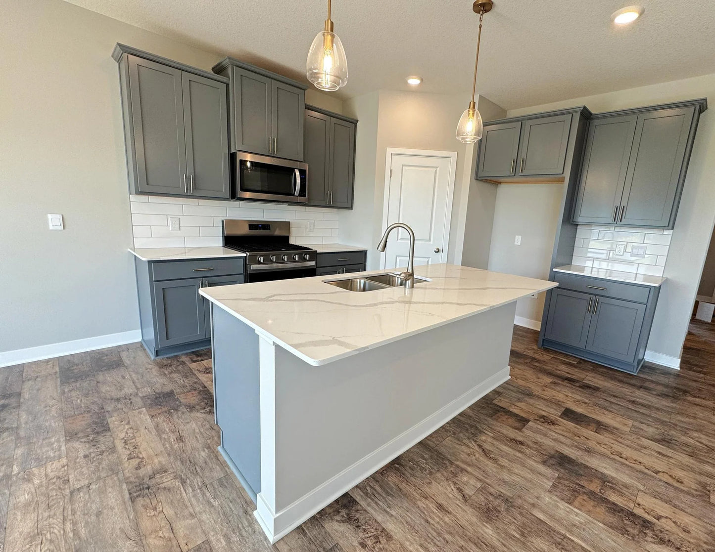 6187 Jensen Alcove South , Cottage Grove, MN 55016
