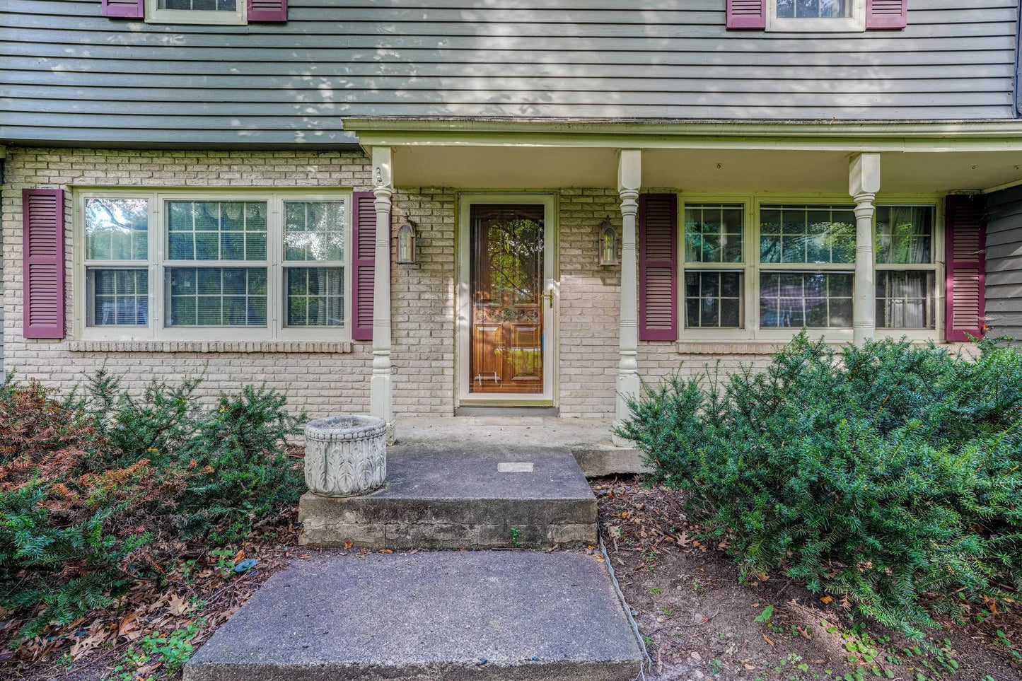 301 Kenmar Circle, Minnetonka, MN 55305