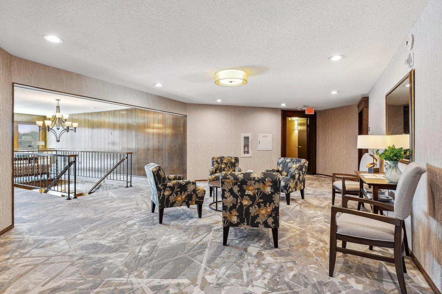 4360 Brookside Court, Edina, MN 55436