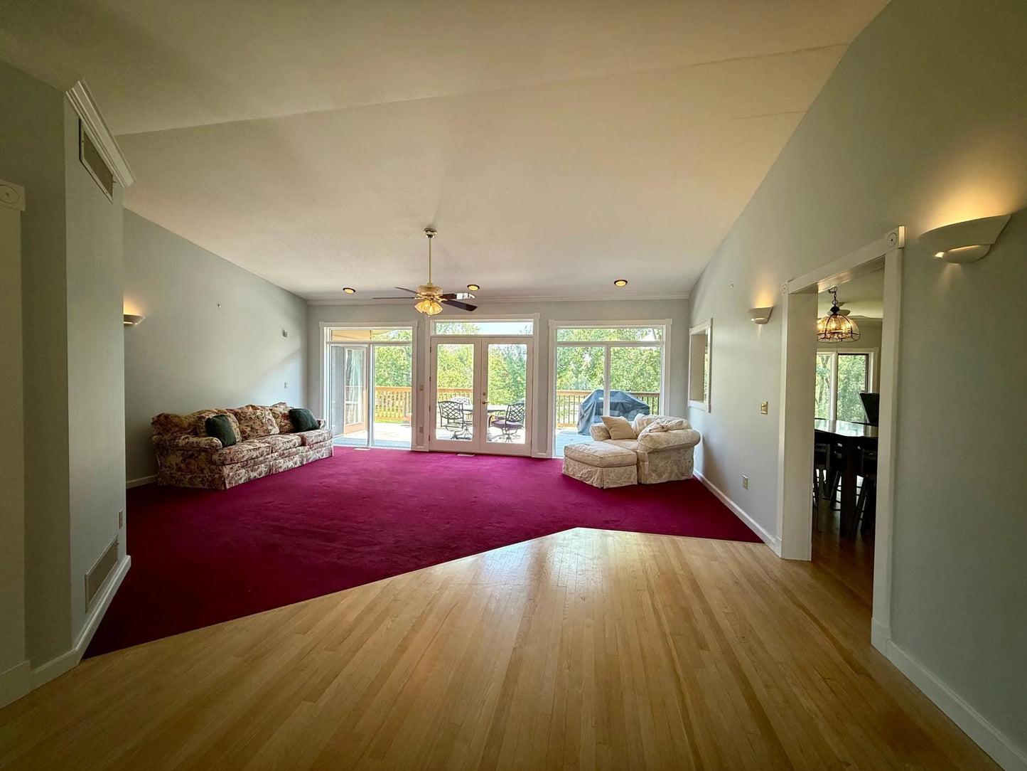 6090 Babcock Trail, Inver Grove Heights, MN 55077