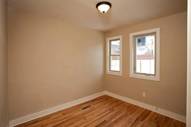 697 Cook Avenue, Saint Paul, MN 55106