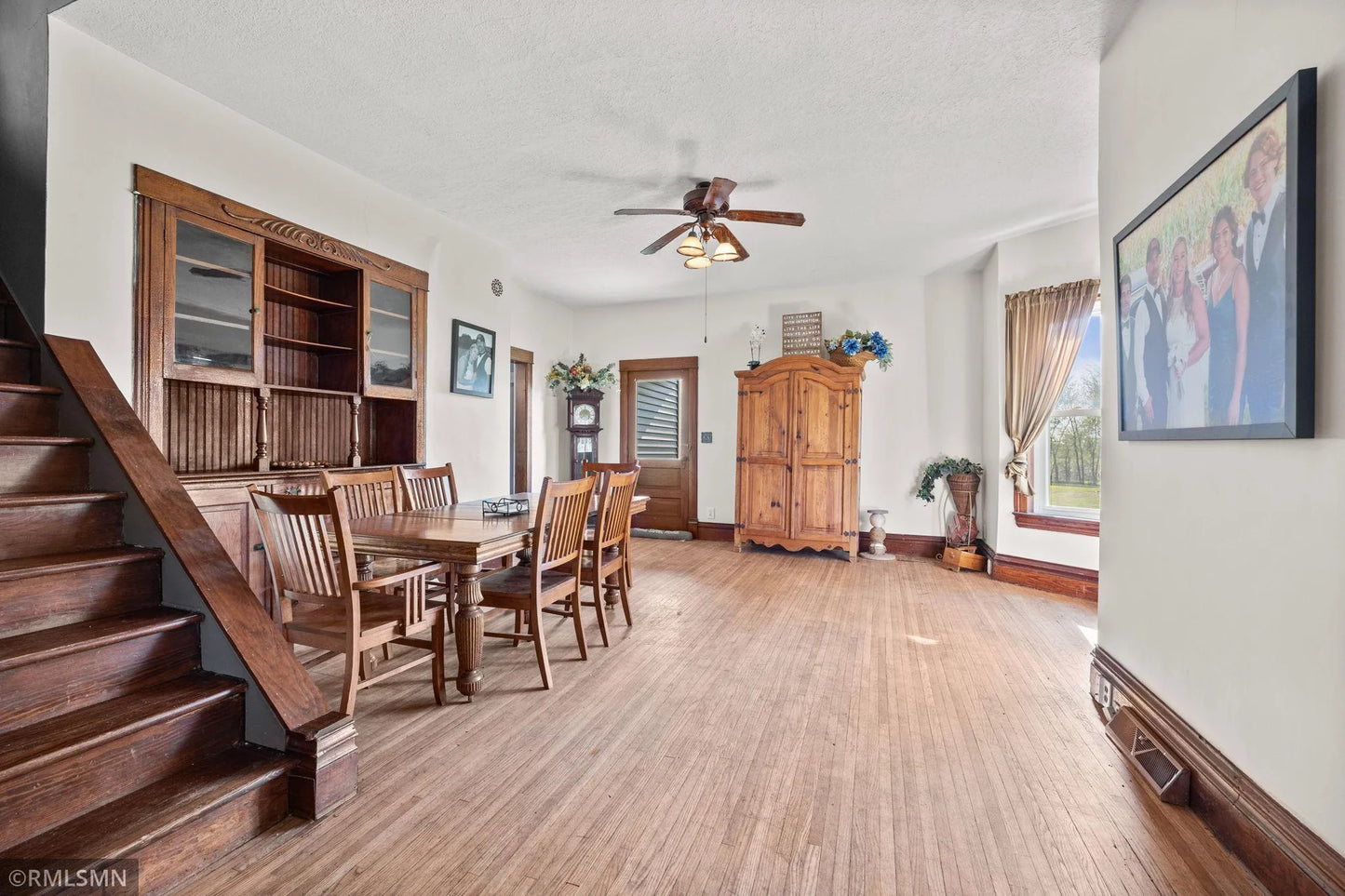 5664 County Road 7 , Howard Lake, MN 55349