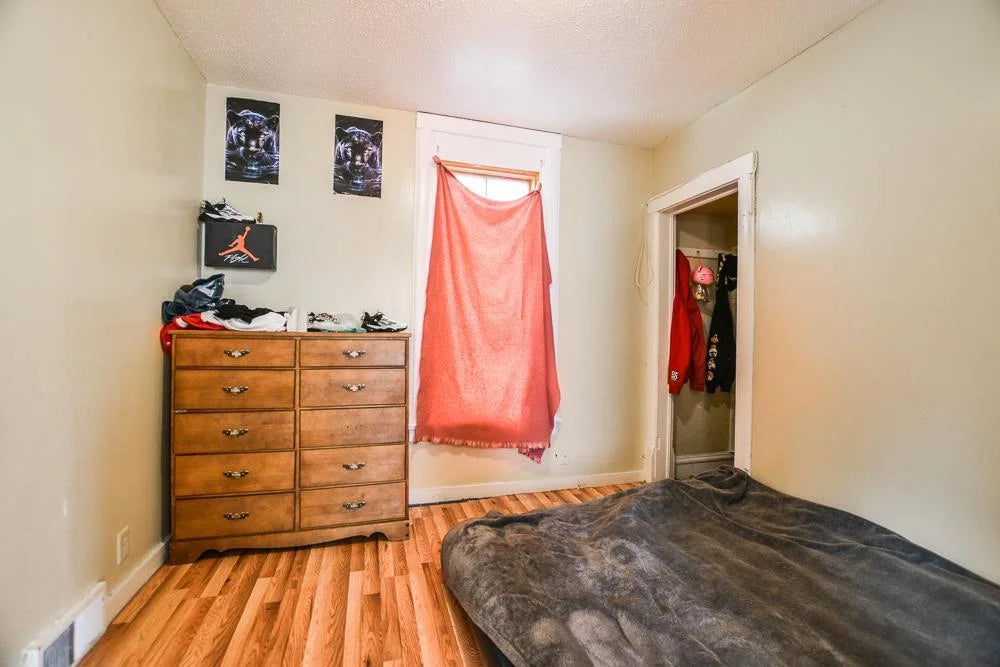 1403 28th Street, Minneapolis, MN 55407